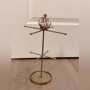 Crown Top Jewelry Stand